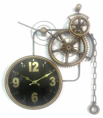 CL 105 Wall Clock