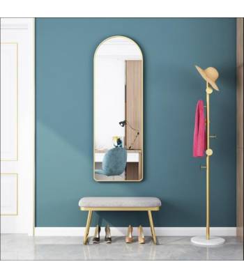 M015 Minimalist Mirror