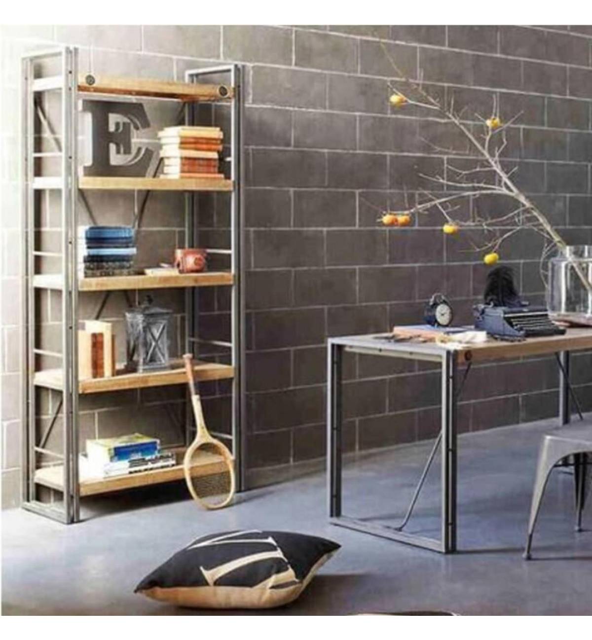 Level 3 Display Rack E113 Display rack, Multi-levels Shelves